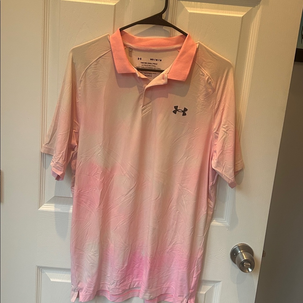 Mens Under Armour Golf polo. Size Medium.